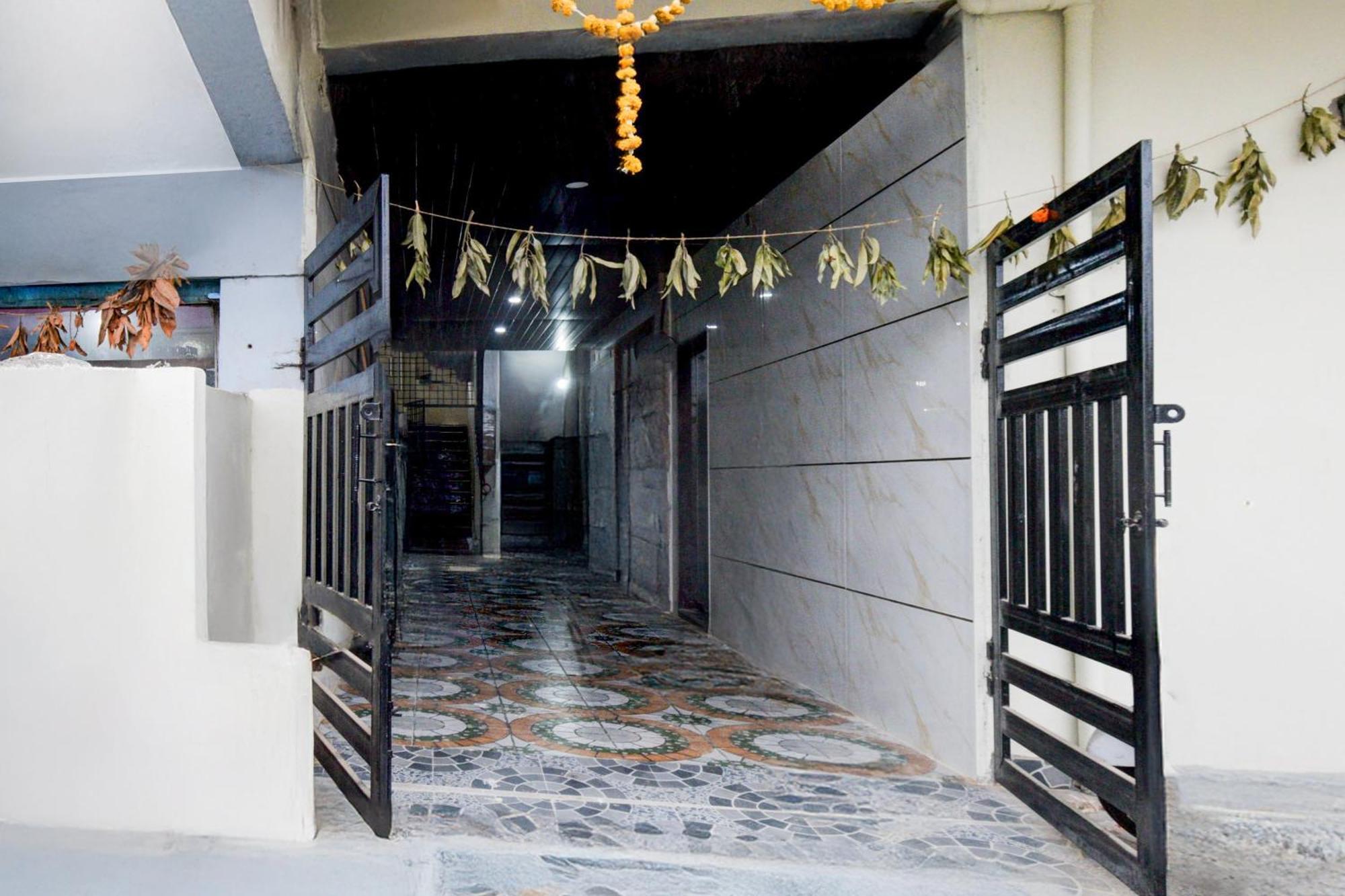 Super Collection O Srisailam Highway Hotel Shamshabad Exterior photo